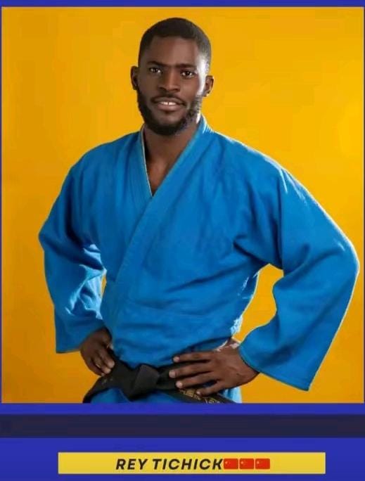 Raymond Tshichik